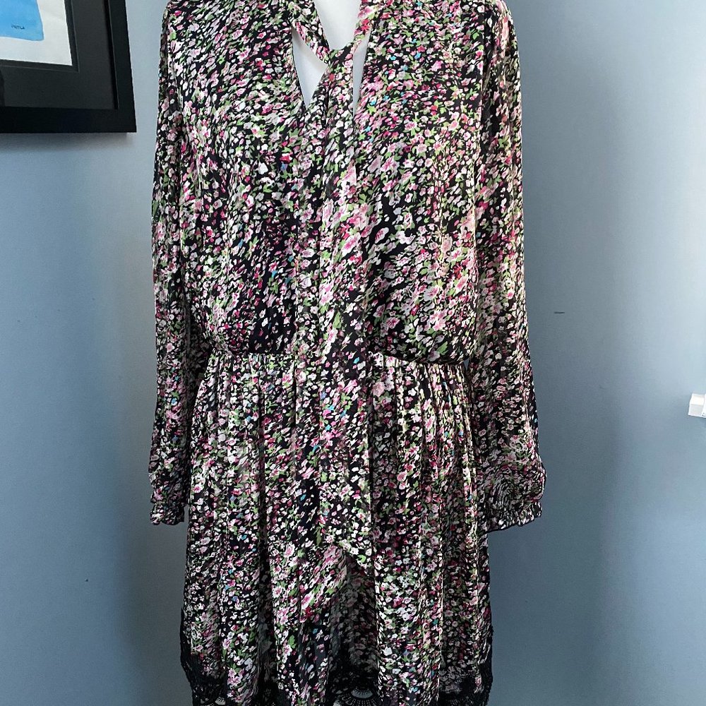 Alexa Admor Size L ⬇️reduced